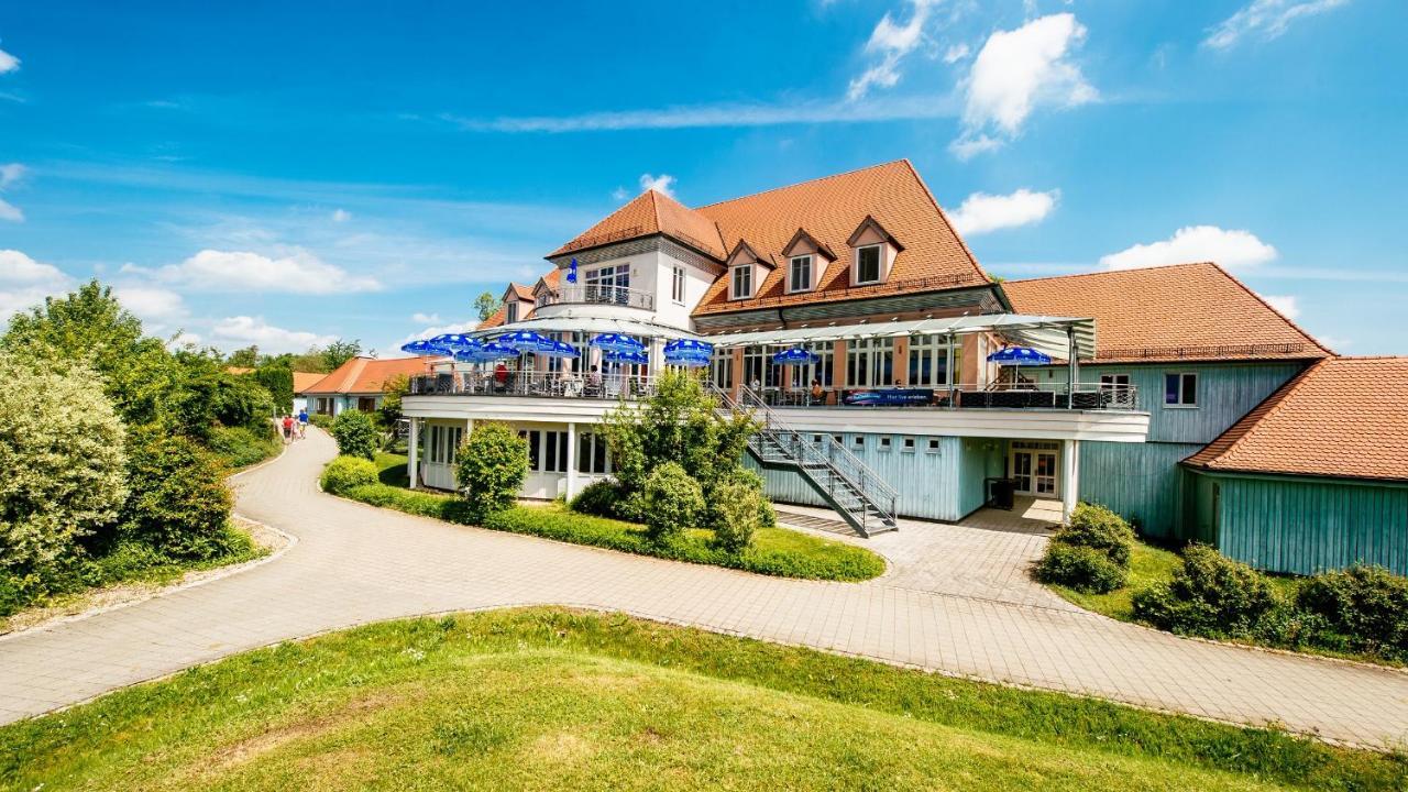 Deutenhof Hotel, Restaurant & Veranstaltung Bad Abbach Bagian luar foto